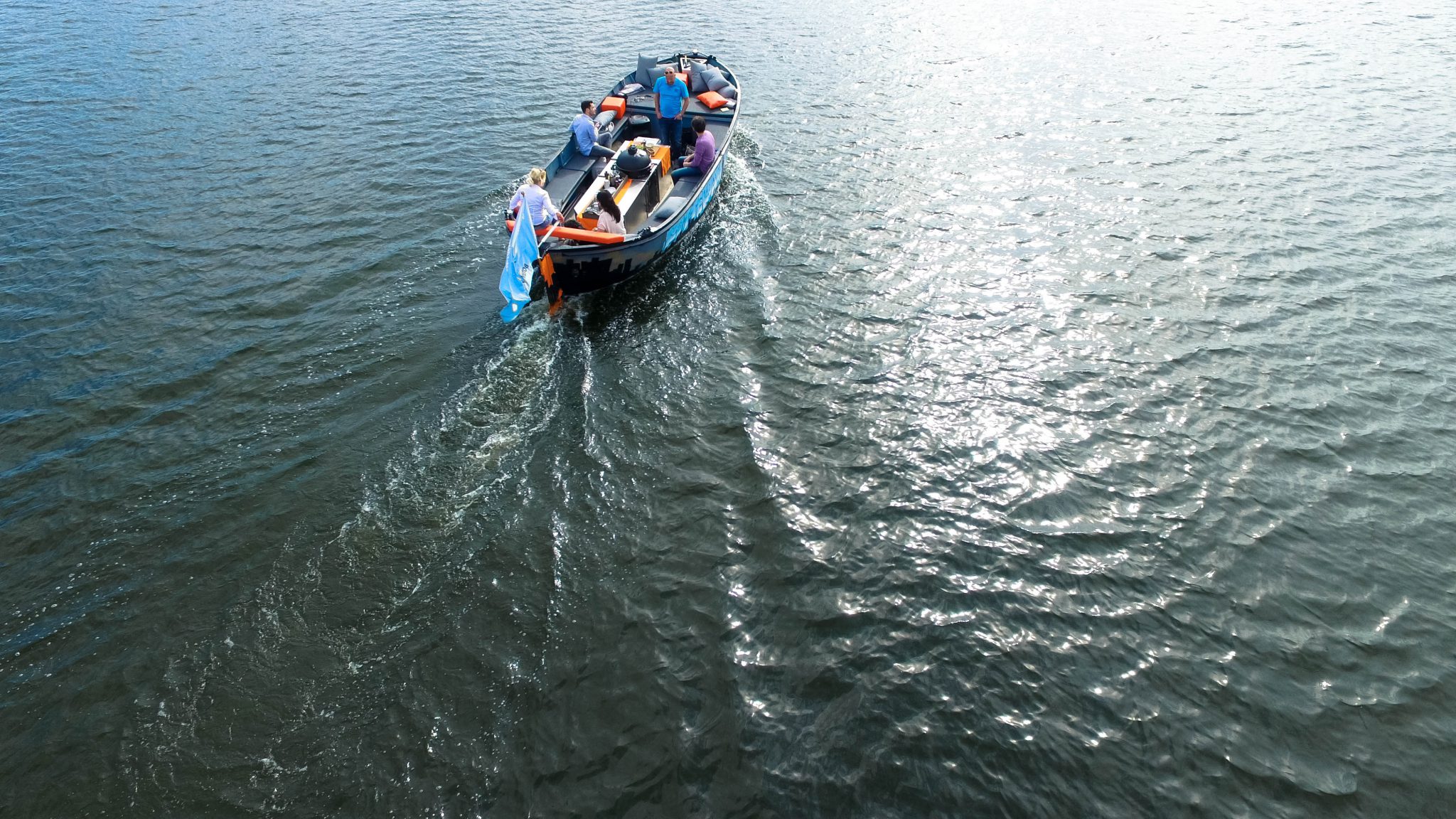 NIEUW! TE HUUR BBQ LOUNGE SLOEP HILLEGERSBERG ROTTERDAM Rotterdamishot.nl